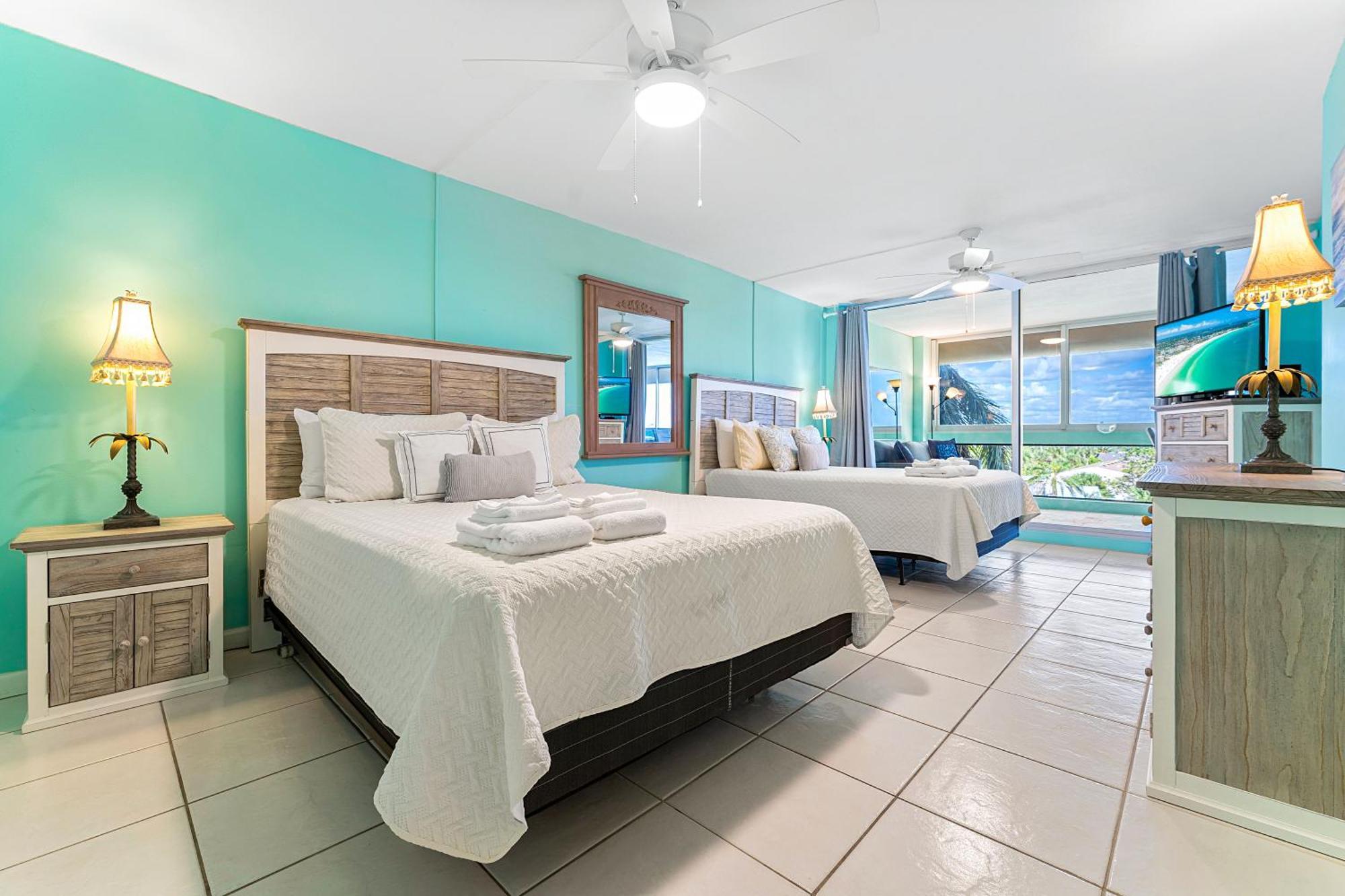 Palm Bay Club Apartment เซียสตาคีย์ ภายนอก รูปภาพ