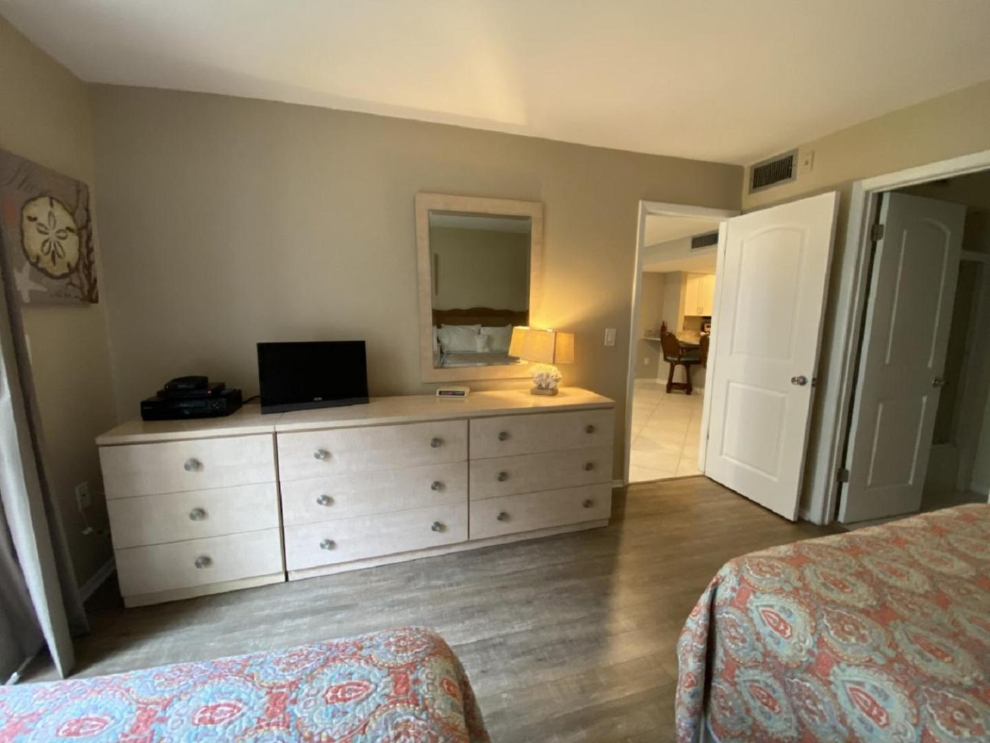 Palm Bay Club Apartment เซียสตาคีย์ ภายนอก รูปภาพ